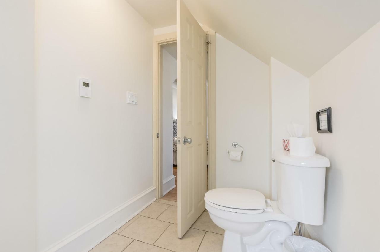 Fergus St Andrew Suites מראה חיצוני תמונה
